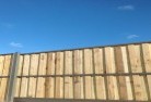 Huntingdonlap-and-cap-timber-fencing-3.jpg; ?>